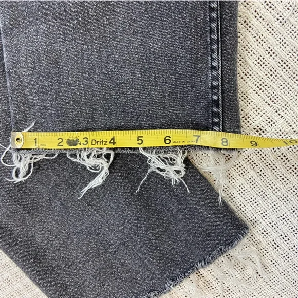 Zara Gray Cropped Flare Jeans High Rise Raw Hem Stretch Size 8 Distressed Womens - Picture 7 of 15